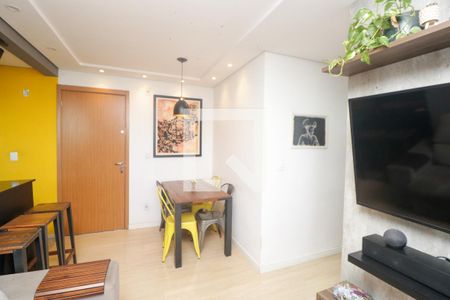 Sala de apartamento à venda com 2 quartos, 49m² em Utinga, Santo André