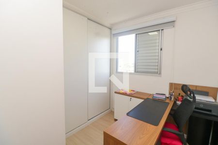 Quarto de apartamento à venda com 2 quartos, 49m² em Utinga, Santo André