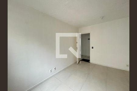Sala de apartamento para alugar com 2 quartos, 44m² em Pavuna, Nilópolis