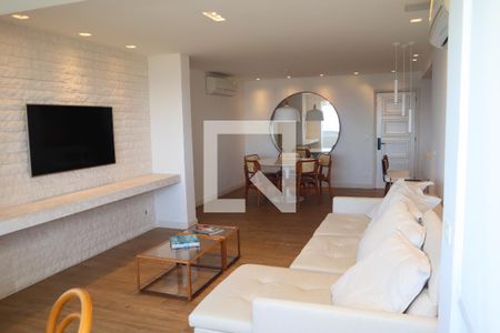 SALA de apartamento para alugar com 3 quartos, 110m² em Barra da Tijuca, Rio de Janeiro