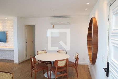 SALA de apartamento para alugar com 3 quartos, 110m² em Barra da Tijuca, Rio de Janeiro