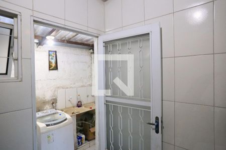 Cozinha de casa para alugar com 2 quartos, 75m² em Palmares, Belo Horizonte