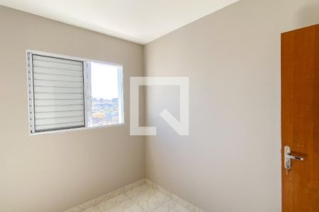 Suite 1 de casa de condomínio para alugar com 2 quartos, 70m² em Vila Ré, São Paulo