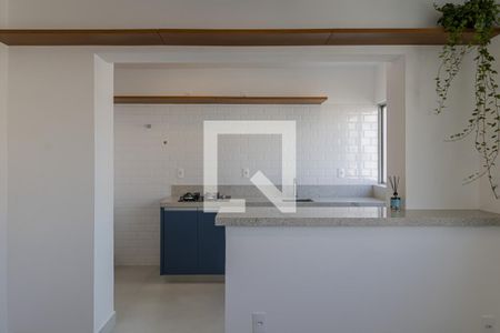 Cozinha de apartamento para alugar com 1 quarto, 30m² em Itaim Bibi, São Paulo