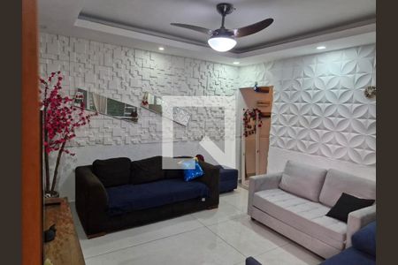 Sala de casa à venda com 5 quartos, 200m² em Grajaú, São Paulo