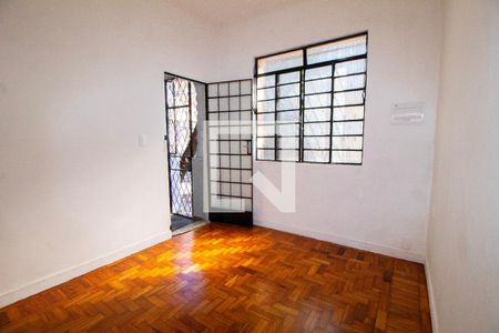 Sala de Estar  de casa para alugar com 3 quartos, 99m² em Carlos Prates, Belo Horizonte