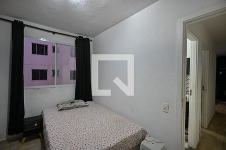 Quarto 2 de apartamento para alugar com 2 quartos, 46m² em Jardim do Lago, São Paulo