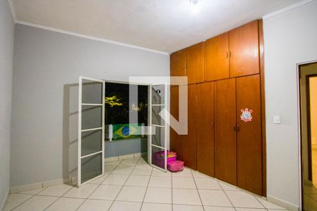 Quarto 1 de casa para alugar com 3 quartos, 100m² em Vila Pires, Santo André