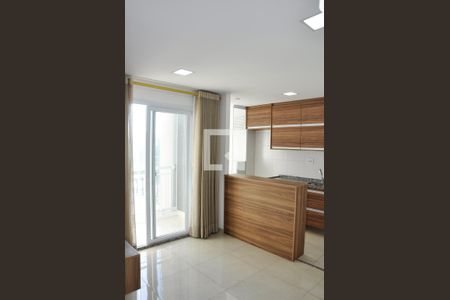 Detalhe - Sala e Sala de Jantar de apartamento à venda com 2 quartos, 47m² em Limão, São Paulo