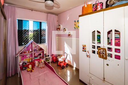 Apartamento à venda com 3 quartos, 130m² em Céu Azul, Belo Horizonte