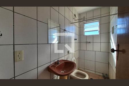 Banheiro de casa para alugar com 1 quarto, 60m² em Vila Progresso, Santo André