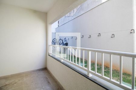 Varanda e Área de Serviço de apartamento para alugar com 2 quartos, 38m² em Mooca, São Paulo