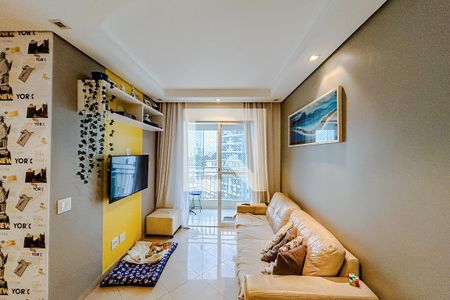 Sala de apartamento à venda com 3 quartos, 60m² em Chácara Seis de Outubro, São Paulo