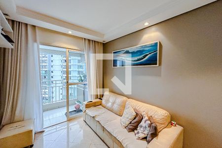 Sala de apartamento à venda com 3 quartos, 60m² em Chácara Seis de Outubro, São Paulo