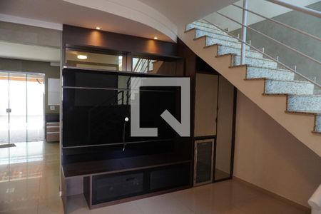 Sala de casa para alugar com 3 quartos, 143m² em Jardim Sao Jose, Americana