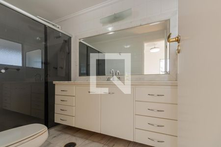 Banheiro da Suíte de apartamento para alugar com 3 quartos, 140m² em Planalto Paulista, São Paulo