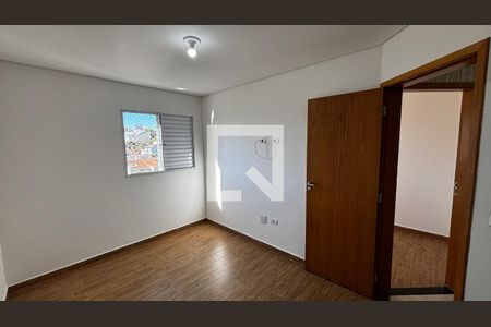Suite de apartamento para alugar com 2 quartos, 100m² em Vila Alice, Santo André