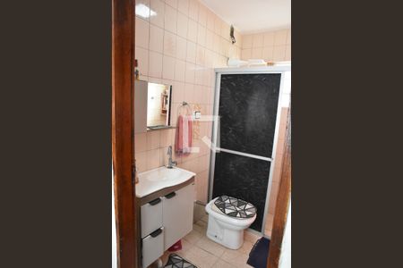banheiro piso superior de casa à venda com 4 quartos, 154m² em Vila Nova Jundiainopolis, Jundiaí