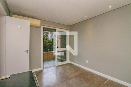 Suíte de apartamento para alugar com 2 quartos, 205m² em Boa Vista, Porto Alegre