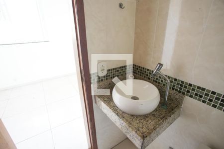Lavabo de casa à venda com 4 quartos, 120m² em Pechincha, Rio de Janeiro