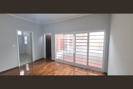 Sala de Jantar de casa para alugar com 3 quartos, 175m² em Jardim Macedo, Ribeirão Preto