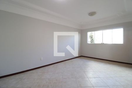 Sala  de casa para alugar com 4 quartos, 200m² em Jardim Karaíba, Uberlândia