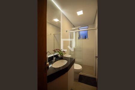 Banheiro da Suíte de apartamento para alugar com 3 quartos, 137m² em Ouro Preto, Belo Horizonte