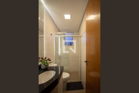 Banheiro da Suíte de apartamento para alugar com 3 quartos, 137m² em Ouro Preto, Belo Horizonte