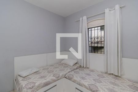 Quarto 1 de apartamento à venda com 4 quartos, 200m² em Heliópolis, Belo Horizonte