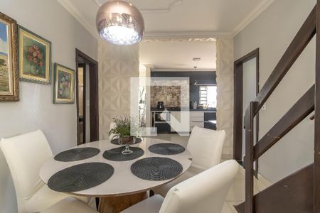 Sala de apartamento à venda com 4 quartos, 200m² em Heliópolis, Belo Horizonte