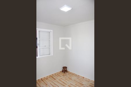 Detalhe - Quarto 01 de apartamento para alugar com 2 quartos, 45m² em Parque Nações Unidas, São Paulo