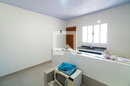 Sala/Cozinha de kitnet/studio para alugar com 1 quarto, 35m² em Jardim Jabaquara, São Paulo