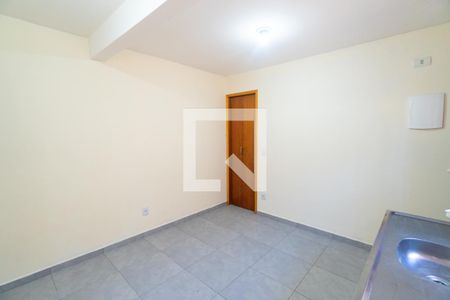 Sala/Cozinha de casa para alugar com 1 quarto, 35m² em Parque Jabaquara, São Paulo