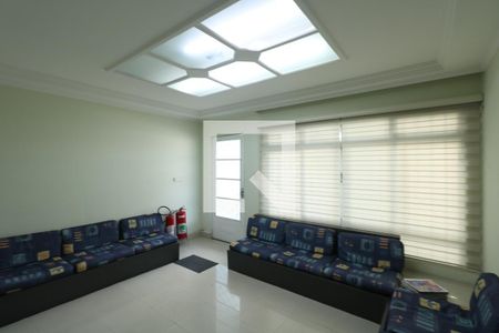 Sala de casa para alugar com 2 quartos, 138m² em Oswaldo Cruz, São Caetano do Sul
