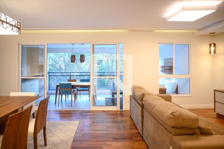 Sala de apartamento para alugar com 3 quartos, 133m² em Bosque da Saúde, São Paulo