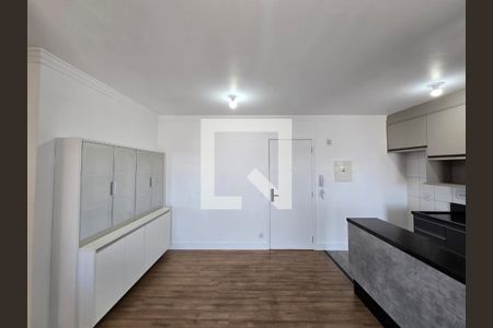 Sala  de apartamento para alugar com 2 quartos, 57m² em Jardim Flor da Montanha, Guarulhos