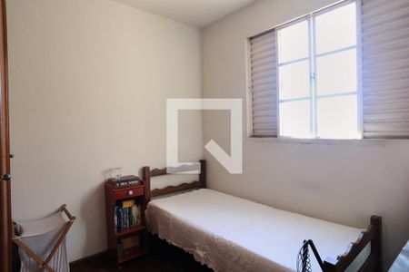 Quarto de apartamento à venda com 3 quartos, 71m² em Cachoeirinha, Belo Horizonte