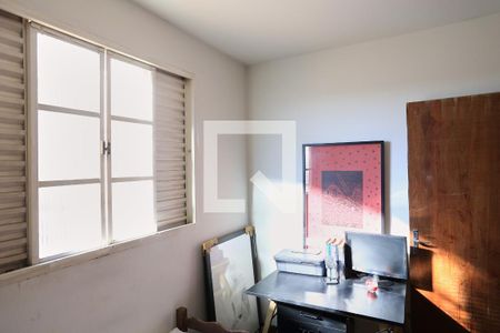 Quarto de apartamento à venda com 3 quartos, 71m² em Cachoeirinha, Belo Horizonte