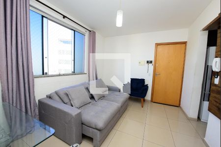 Sala de apartamento à venda com 2 quartos, 48m² em Diamante, Belo Horizonte