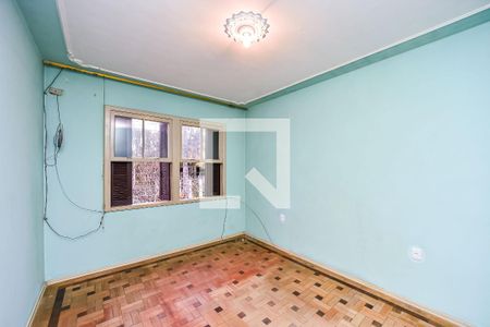 Quarto 1 de casa à venda com 2 quartos, 558m² em Chácara das Pedras, Porto Alegre