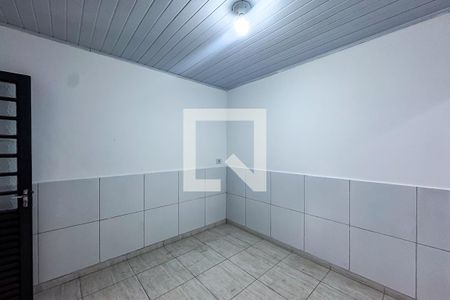 Cozinha de casa para alugar com 2 quartos, 100m² em Vila Bertioga, São Paulo