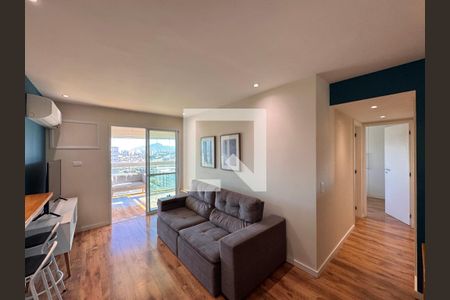 Sala de apartamento para alugar com 2 quartos, 69m² em Recreio dos Bandeirantes, Rio de Janeiro