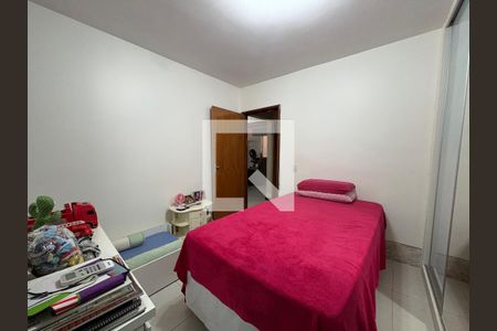 Suíte 2 de casa à venda com 4 quartos, 333m² em Jardim Atlantico, Goiânia