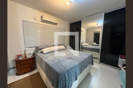 Suíte 1 de casa à venda com 4 quartos, 333m² em Jardim Atlantico, Goiânia