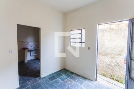 Sala de casa para alugar com 1 quarto, 60m² em Nova Vista, Belo Horizonte