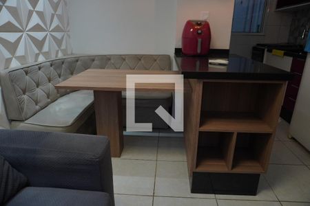 Casa de Condomínio para alugar com 2 quartos, 60m² em Itaquera, São Paulo