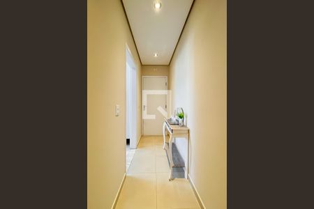 Sala de casa de condomínio à venda com 2 quartos, 64m² em Centro, Osasco