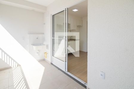 Varanda e Área de Serviço  de apartamento para alugar com 2 quartos, 38m² em Mooca, São Paulo