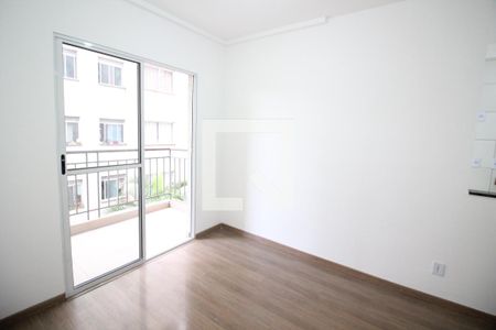 Sala de apartamento para alugar com 3 quartos, 56m² em Novo Osasco, Osasco