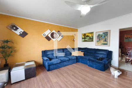 Sala de Estar de casa à venda com 3 quartos, 140m² em Jardim Nova Europa, Campinas